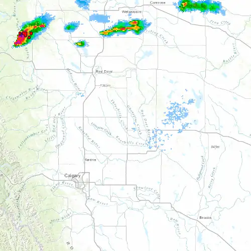 Radar near Three Hills at now — 10:54 pm MDT, Fri Jul 10